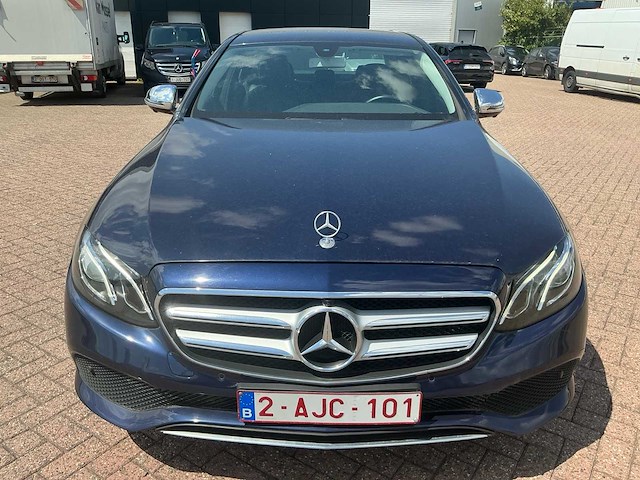 Mercedes-benz e200 d personenauto - afbeelding 31 van  32