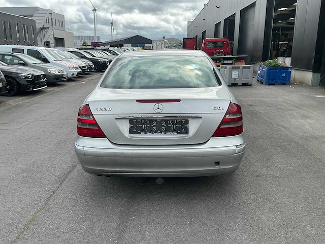 Mercedes-benz e220cdi personenauto - afbeelding 9 van  13