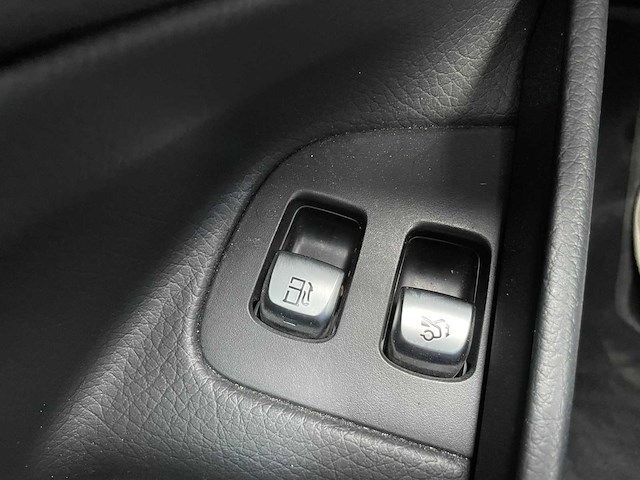 Mercedes-benz e300e - afbeelding 8 van  17