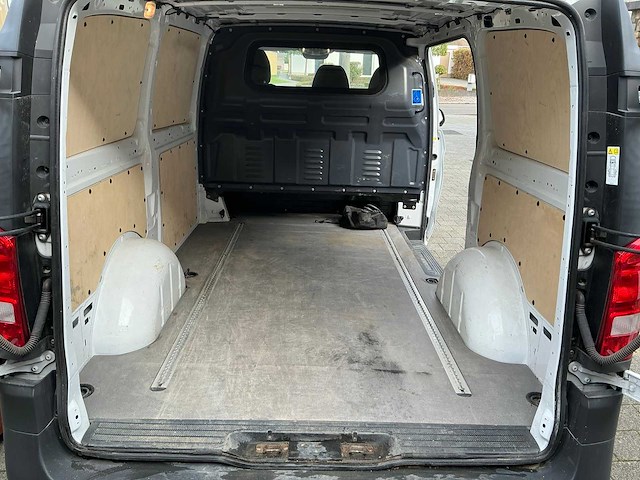 Mercedes-benz evito bedrijfswagen - afbeelding 5 van  31