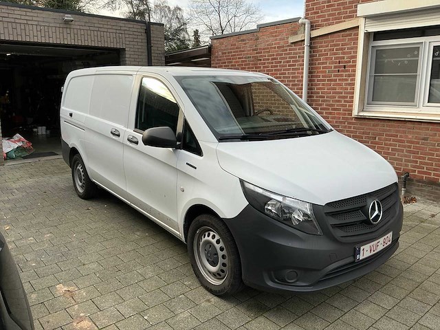 Mercedes-benz evito bedrijfswagen - afbeelding 1 van  31