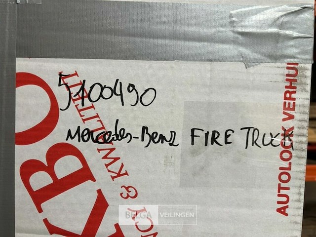 Mercedes-benz fire truck - afbeelding 4 van  4