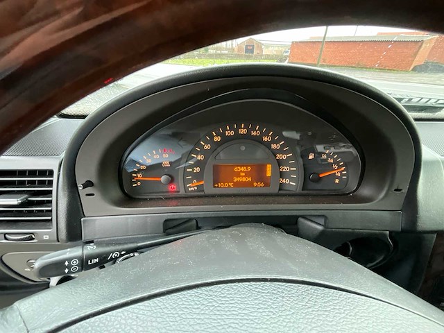 Mercedes-benz g400 g-klasse bedrijfswagen - afbeelding 7 van  40