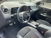 Mercedes-benz gla 250e personenauto - afbeelding 8 van  32