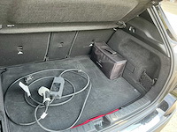 Mercedes-benz gla 250e personenauto - afbeelding 18 van  32