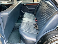 Mercedes-benz longversion e200 oldtimer - afbeelding 7 van  12