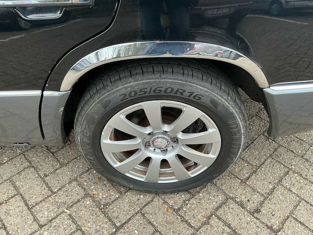 Mercedes-benz longversion e200 oldtimer - afbeelding 18 van  30