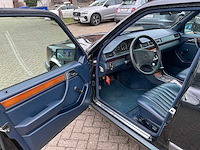 Mercedes-benz longversion e200 oldtimer - afbeelding 30 van  30