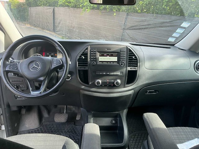Mercedes-benz mixto 2.0 vito bedrijfswagen - afbeelding 4 van  18