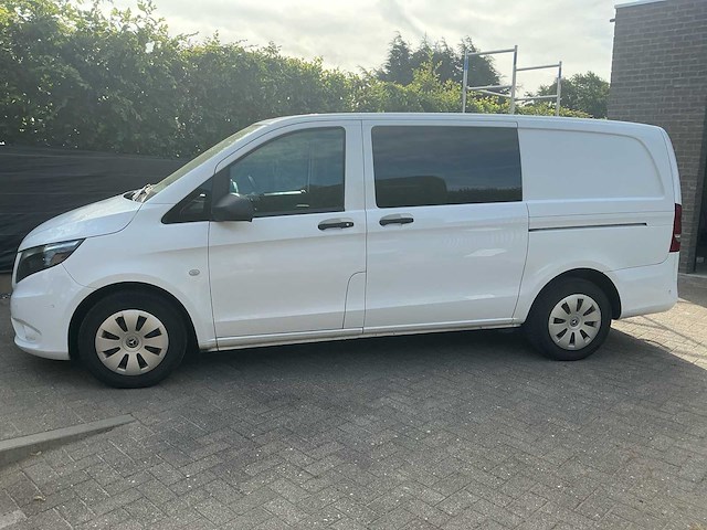 Mercedes-benz mixto 2.0 vito bedrijfswagen - afbeelding 11 van  18