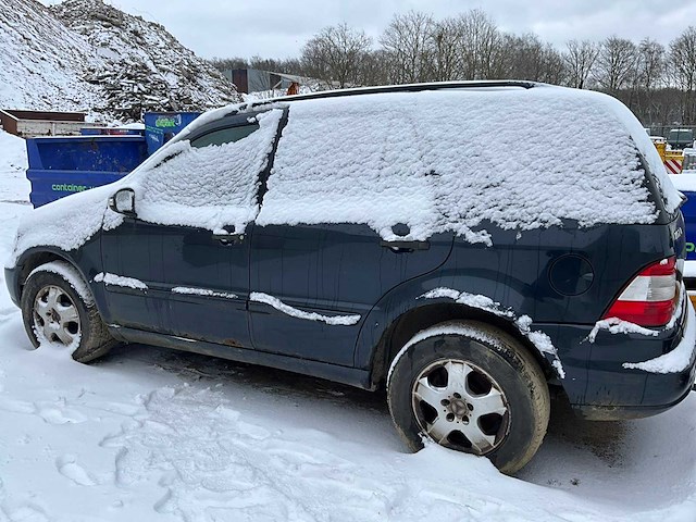 Mercedes-benz ml 270 cdi wagen - afbeelding 4 van  24