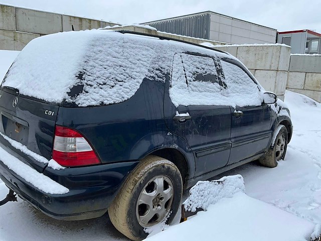Mercedes-benz ml 270 cdi wagen - afbeelding 10 van  24