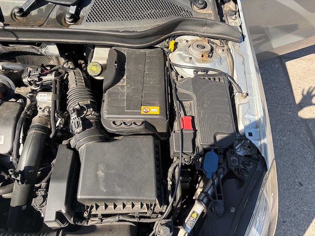 Mercedes-benz personenauto - afbeelding 12 van  17
