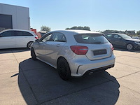 Mercedes-benz personenauto - afbeelding 13 van  17