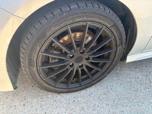 Mercedes-benz personenauto - afbeelding 17 van  17