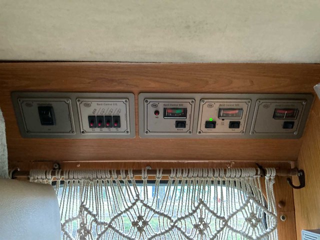 Mercedes-benz rmb 600 4x4 camper - afbeelding 45 van  46