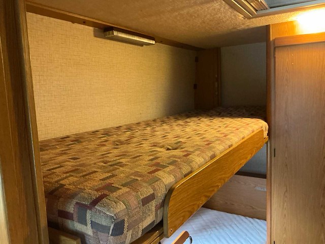 Mercedes-benz rmb 600 4x4 camper - afbeelding 18 van  46