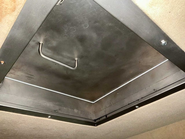 Mercedes-benz rmb 600 4x4 camper - afbeelding 22 van  46