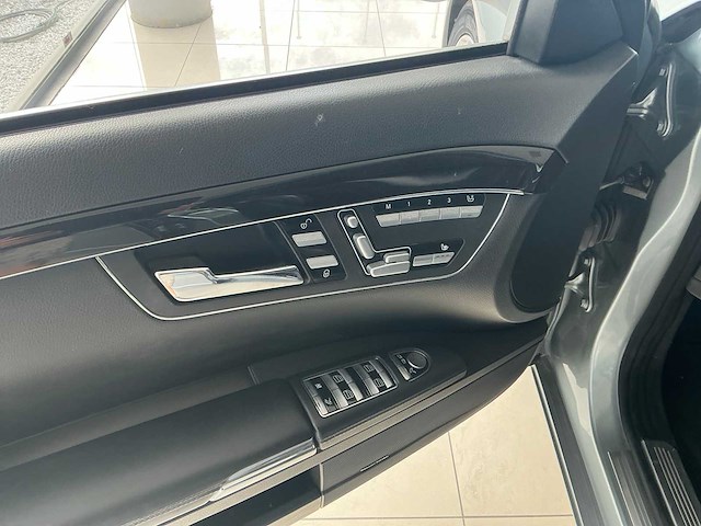 Mercedes-benz s320 personenauto - afbeelding 3 van  13