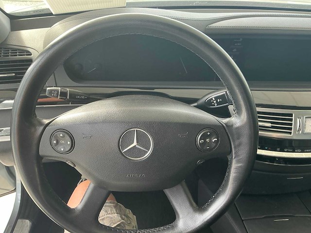 Mercedes-benz s320 personenauto - afbeelding 13 van  13