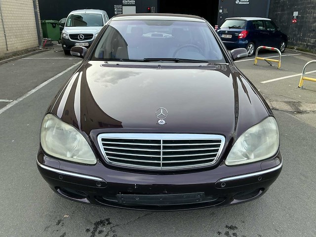 Mercedes-benz s500 sedan youngtimer > 15 - afbeelding 24 van  25