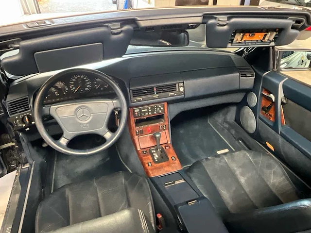 Mercedes-benz sl300 oldtimer - afbeelding 9 van  26