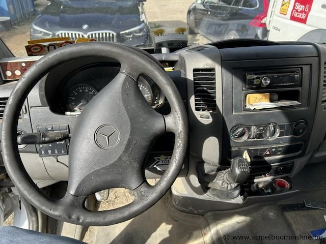 Mercedes-benz sprinter, 1e insch 14/11/2011, 424735km, 95kw, diesel, manueel, mtm 5000kg, tarra 3725kg, laadverm. 1275kg, wdb9066531s606464, keuring tot 01/12/2026, insch. deel i, coc en identificatieverslag, hoogwerker ruthmann e140tjv - afbeelding 2 van  19