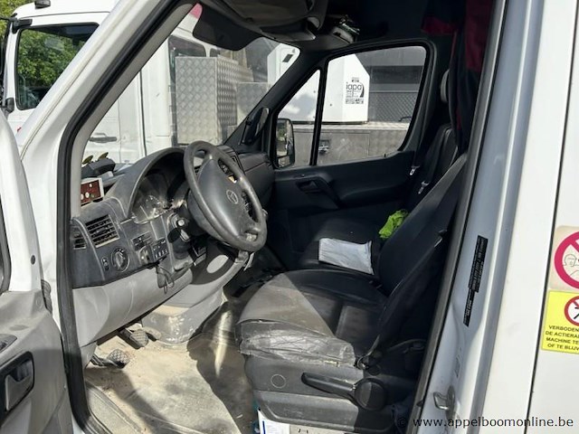 Mercedes-benz sprinter, 1e insch 14/11/2011, 424735km, 95kw, diesel, manueel, mtm 5000kg, tarra 3725kg, laadverm. 1275kg, wdb9066531s606464, keuring tot 01/12/2026, insch. deel i, coc en identificatieverslag, hoogwerker ruthmann e140tjv - afbeelding 18 van  19