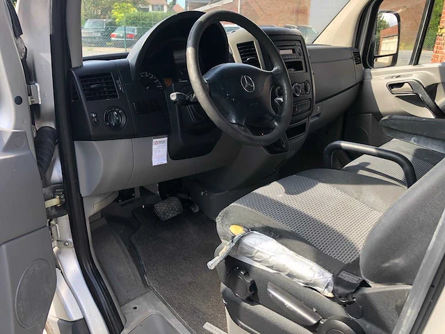 Mercedes-benz sprinter 210 cdi automaat, bedrijfswagen - afbeelding 31 van  33