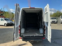 Mercedes-benz sprinter 214 cdi bedrijfswagen met webasto en trekhaak - afbeelding 14 van  45