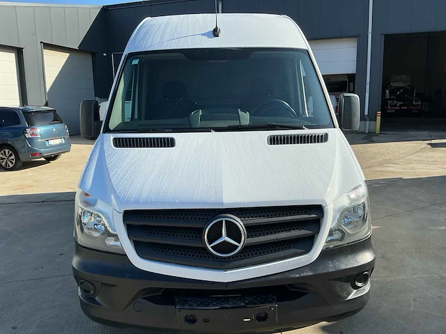 Mercedes-benz sprinter 214 cdi bedrijfswagen met webasto en trekhaak - afbeelding 45 van  45