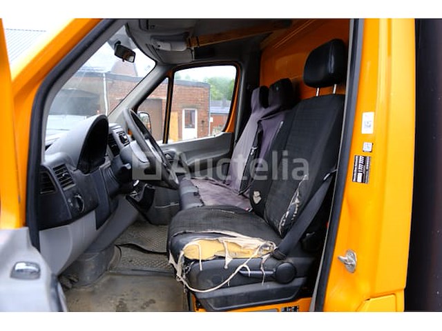 Mercedes-benz sprinter 310 cdi (2010-194,130 km) kantelbus (vin:wdb9061351n433805) - afbeelding 19 van  58