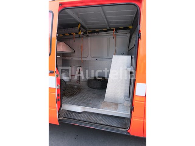Mercedes-benz sprinter 313 cdi-d brandweerwagen - afbeelding 18 van  57