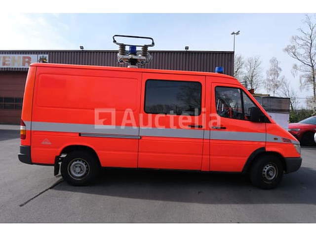 Mercedes-benz sprinter 313 cdi-d brandweerwagen - afbeelding 34 van  57