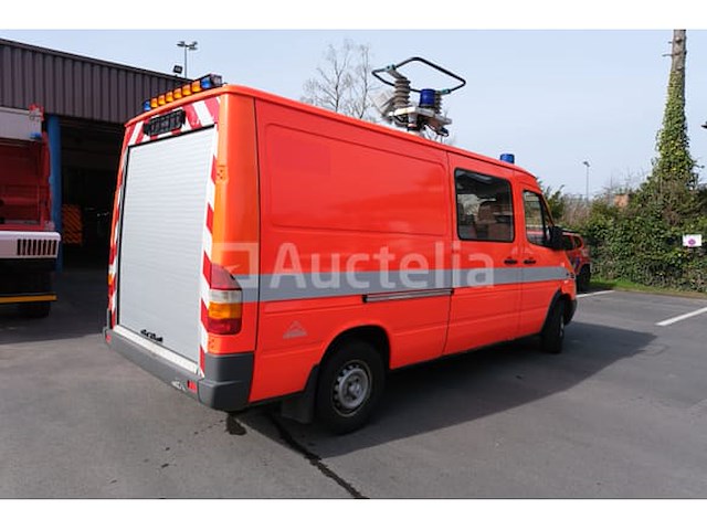 Mercedes-benz sprinter 313 cdi-d brandweerwagen - afbeelding 45 van  57