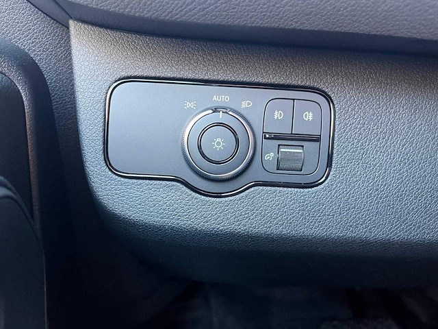 Mercedes-benz sprinter 319 cdi v6 sprinter vanw1 bestelwagen - afbeelding 21 van  24