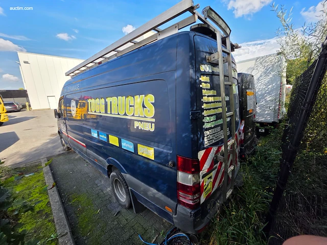 Mercedes-benz sprinter 516 cdi 2010 - afbeelding 27 van  32