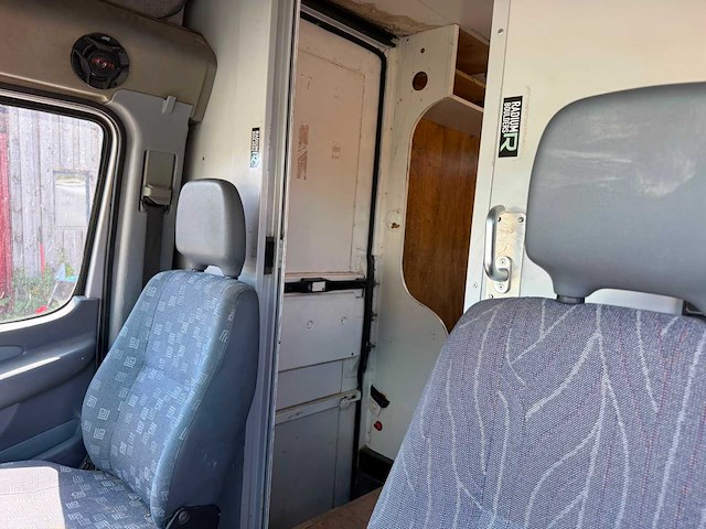 Mercedes-benz sprinter 6p campervan / camperwagen - afbeelding 13 van  14