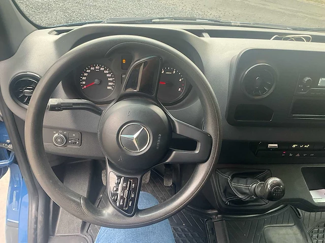 Mercedes-benz sprinter 906bb35 mercedes-benz sprinter v6 3.0 cdi 190 pk – 78,570 km – groot volume – pro ombouw – sleepstang - afbeelding 6 van  30