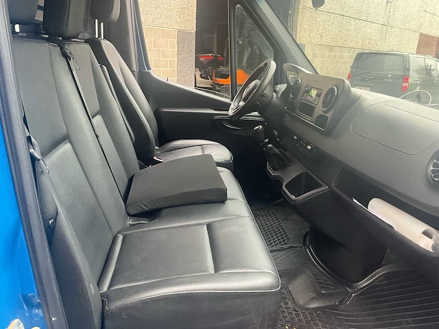 Mercedes-benz sprinter 906bb35 mercedes-benz sprinter v6 3.0 cdi 190 pk – 78,570 km – groot volume – pro ombouw – sleepstang - afbeelding 8 van  30