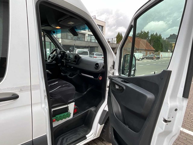 Mercedes-benz sprinter bedrijfswagen - afbeelding 4 van  23