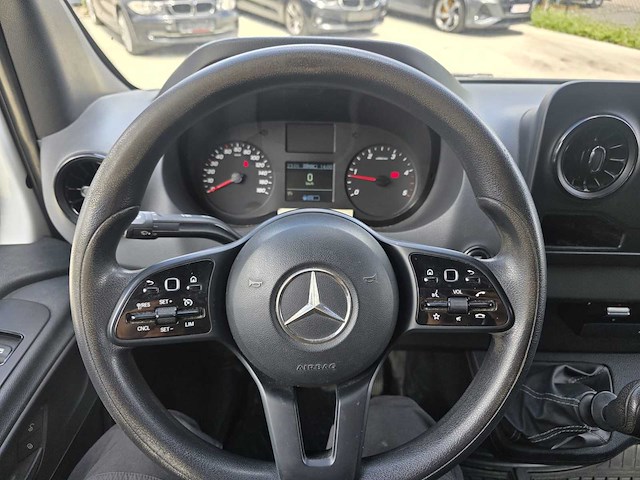 Mercedes-benz sprinter bedrijfswagen - afbeelding 4 van  16