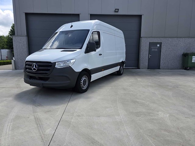 Mercedes-benz sprinter bedrijfswagen - afbeelding 1 van  16