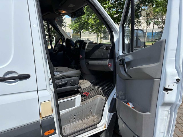 Mercedes-benz sprinter l2h2 519 cdi/ 3.5 v6 bedrijfswagen - afbeelding 19 van  37