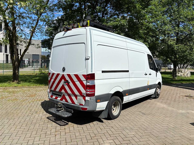 Mercedes-benz sprinter l2h2 519 cdi/ 3.5 v6 bedrijfswagen - afbeelding 33 van  37