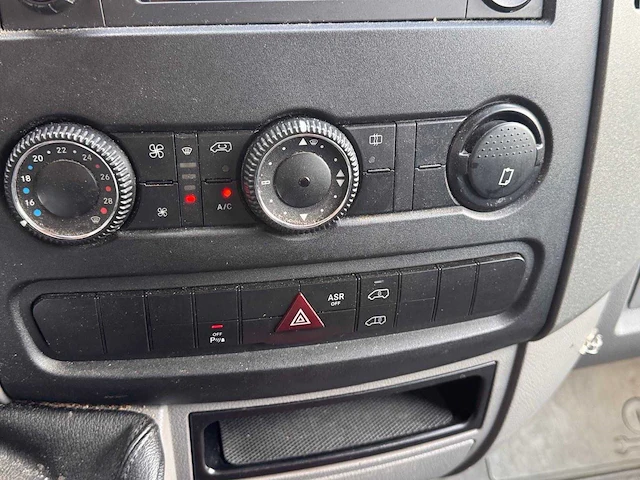 Mercedes-benz sprinter - afbeelding 15 van  36