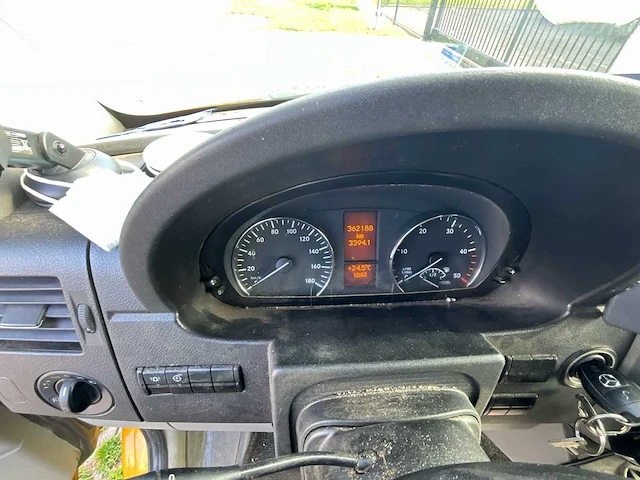 Mercedes-benz sprinter - afbeelding 34 van  48