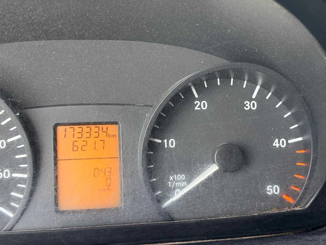 Mercedes-benz sprinter - afbeelding 9 van  28