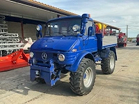 Mercedes-benz unimog pick-up oldtimer vrachtwagen