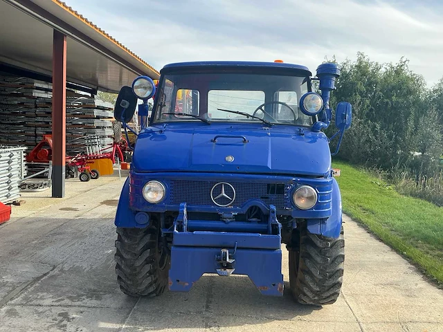 Mercedes-benz unimog pick-up oldtimer vrachtwagen - afbeelding 32 van  33